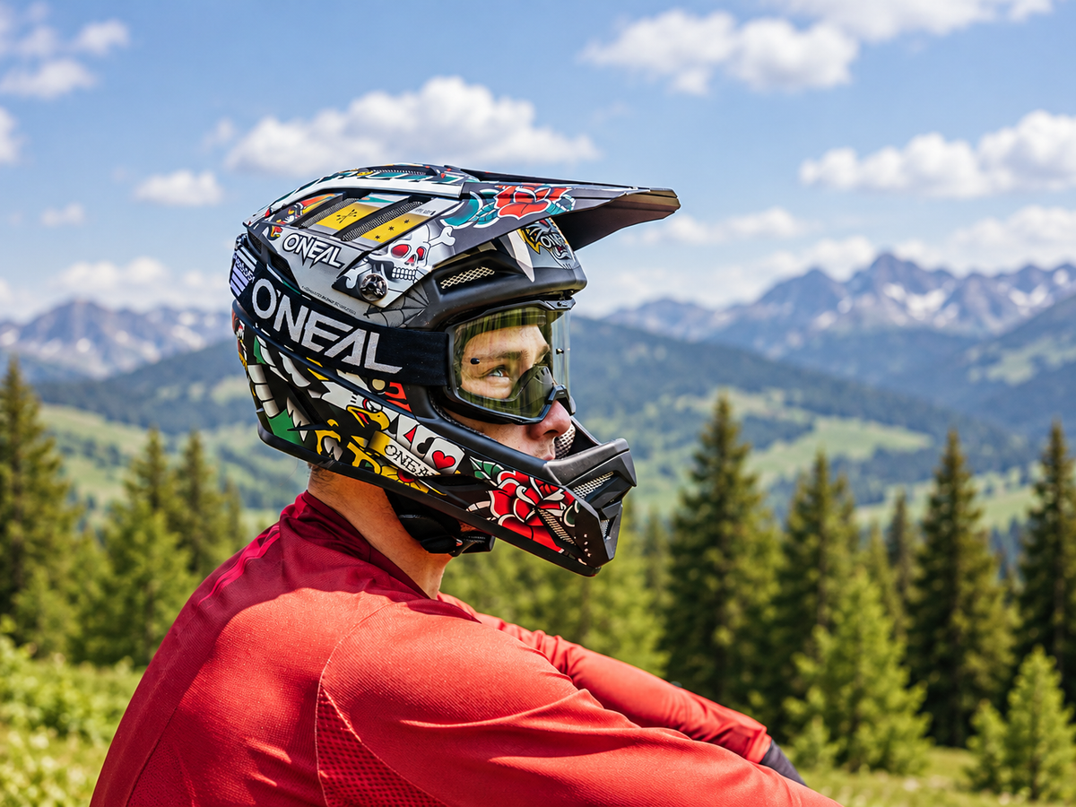 FULL FACE HELMETS