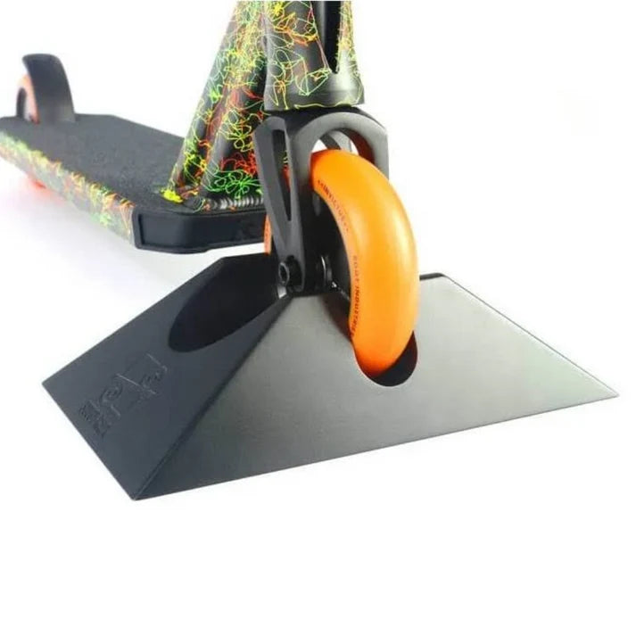 Root Industries | Floor Stand | Scoot Rack Universal | Black