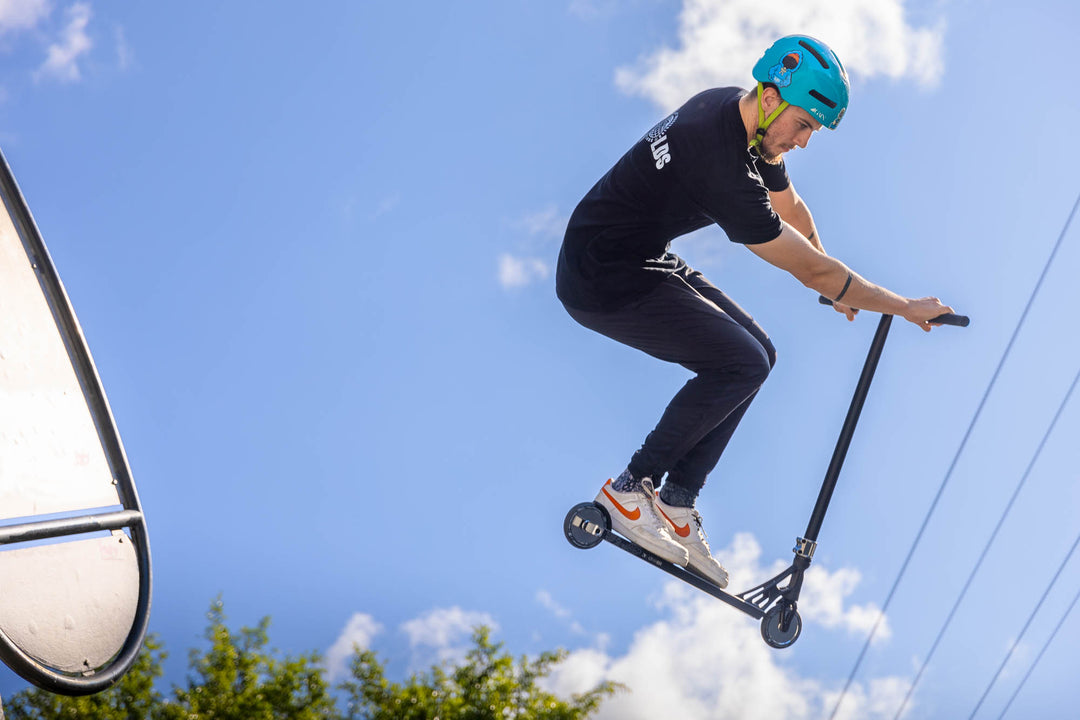 Root Industries AIR RS v3 Scooter