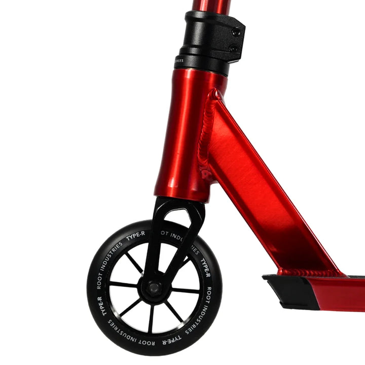Root Industries Type R PRO scooter in red, front wheel close up