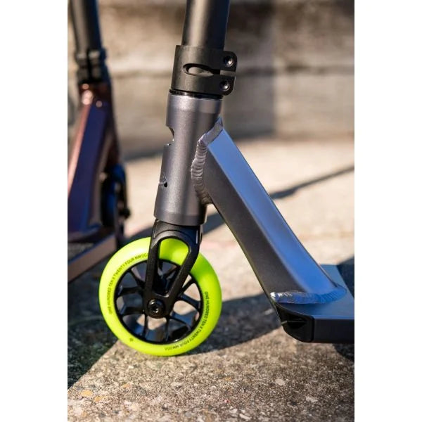 Colt Complete Series 6 Scooter | Silver