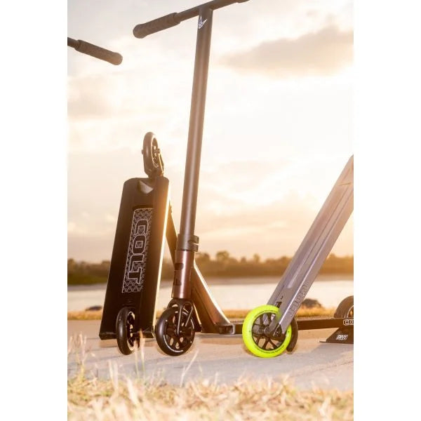 Colt Complete Series 6 Scooter | Bronze