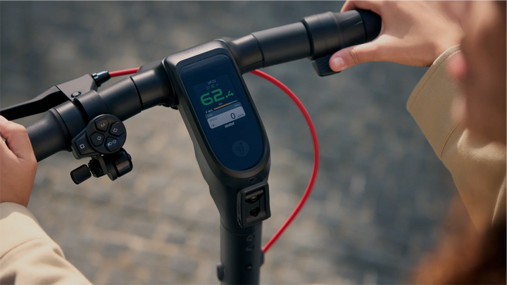 SEGWAY NINEBOT F3 ELECTRIC SCOOTER