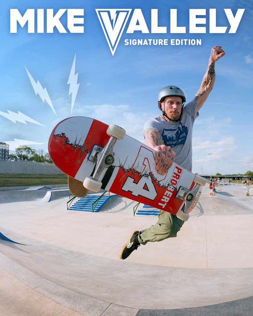 TRIPLE 8 THE CERTIFIED HELMET MIKE VALLELY EDITION